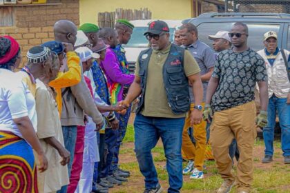 Face aux conflits entre les agriculteurs et les éleveurs, le Ministre de l’Élevage Félix Lamah