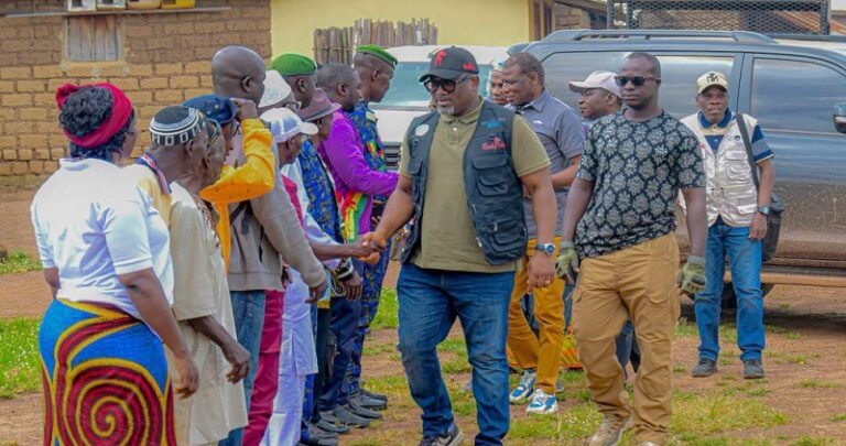 Face aux conflits entre les agriculteurs et les éleveurs, le Ministre de l’Élevage Félix Lamah