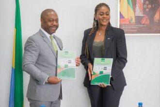 un partenariat pour aider aviculteurs et agriculteurs