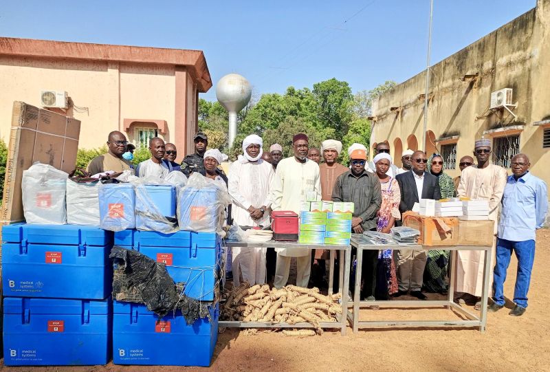 Le Ministère de l’élevage du Tchad fait un important don d’équipements vétérinaires pour améliorer la santé animale
